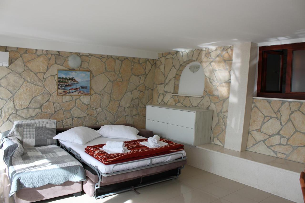 Pile Apartments 7 Omiš Екстериор снимка